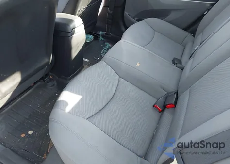 2011 Hyundai Elantra Gls (Ulsan Plant) from USA, damaged, VIN KMHDH4AE6BU138533